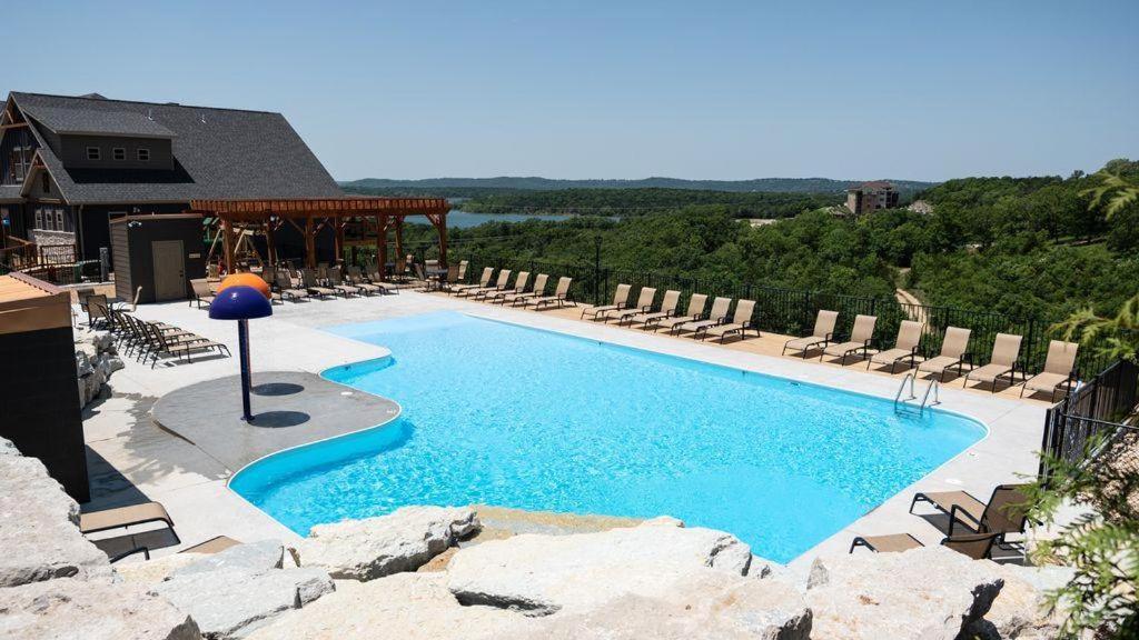 Chateau On The Cove Branson Bagian luar foto