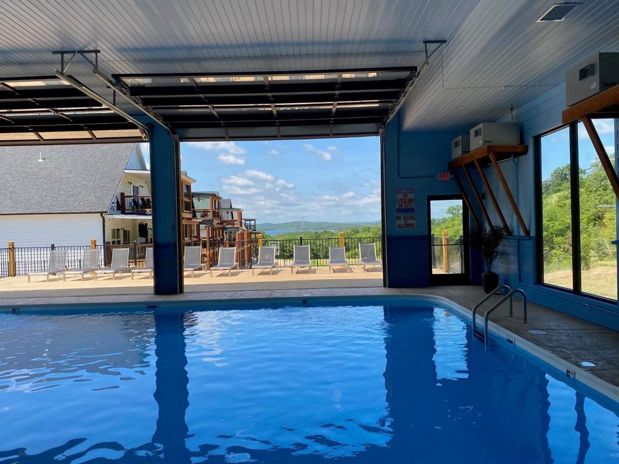 Chateau On The Cove Branson Bagian luar foto