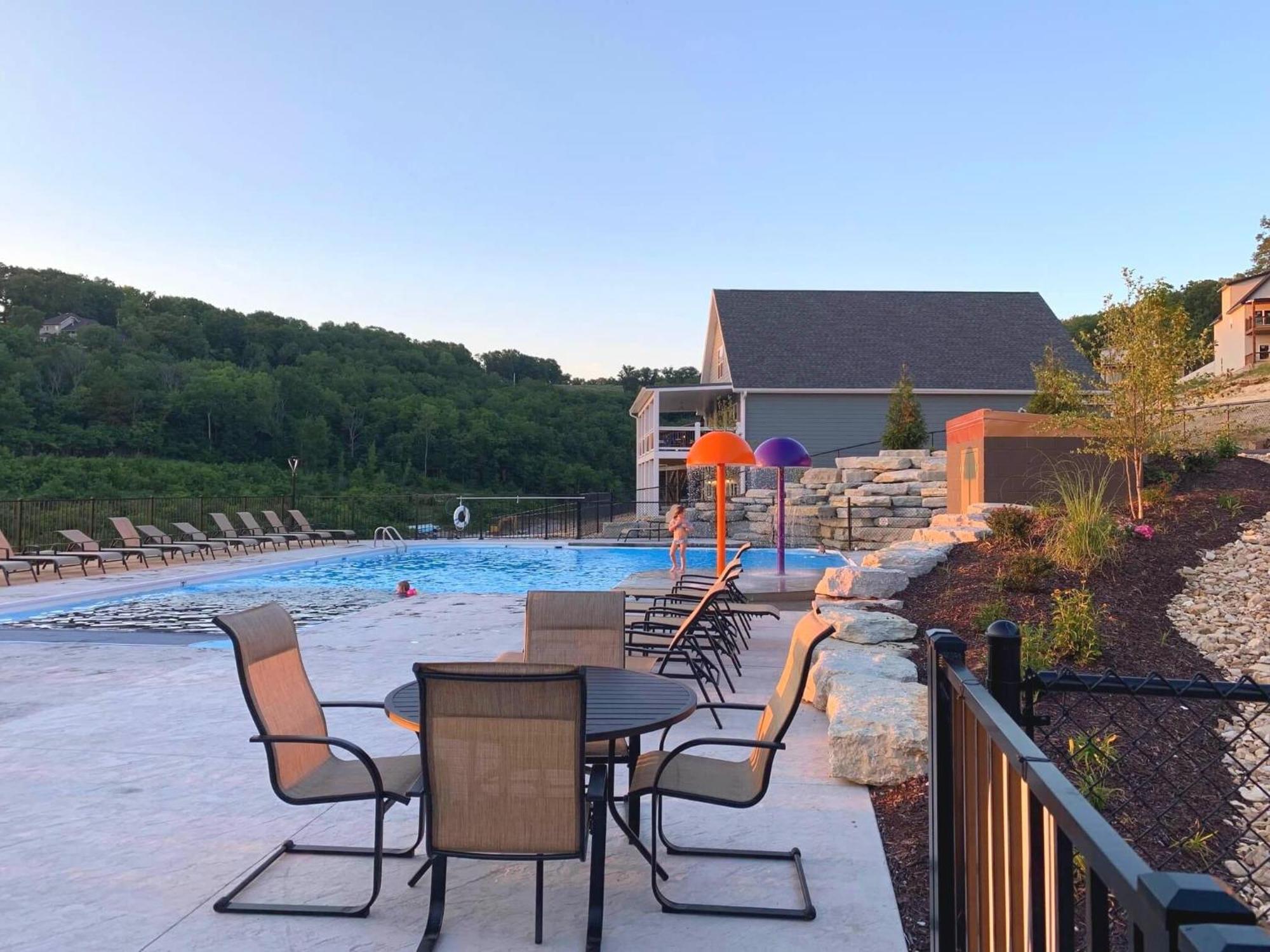 Chateau On The Cove Branson Bagian luar foto