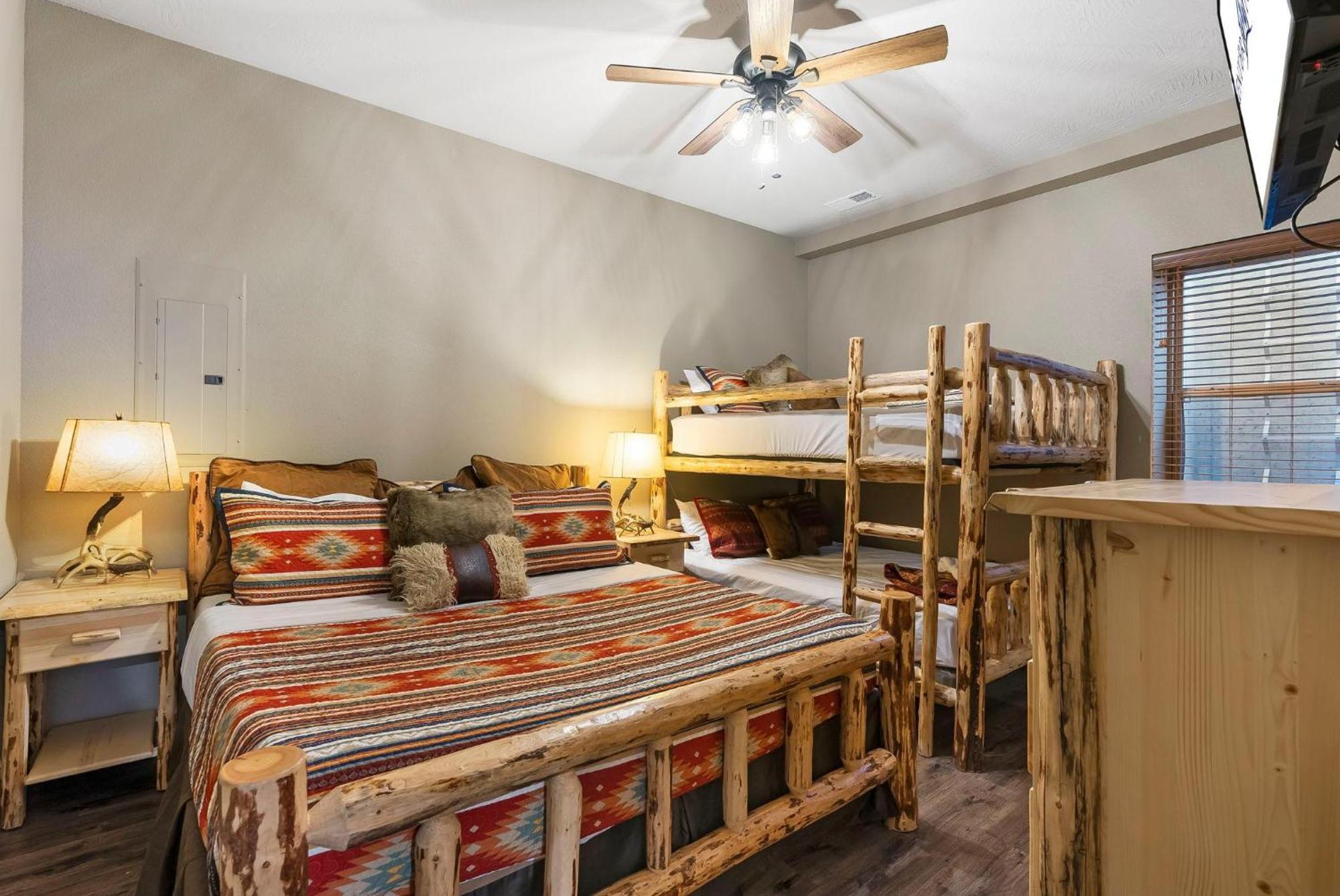 Chateau On The Cove Branson Bagian luar foto