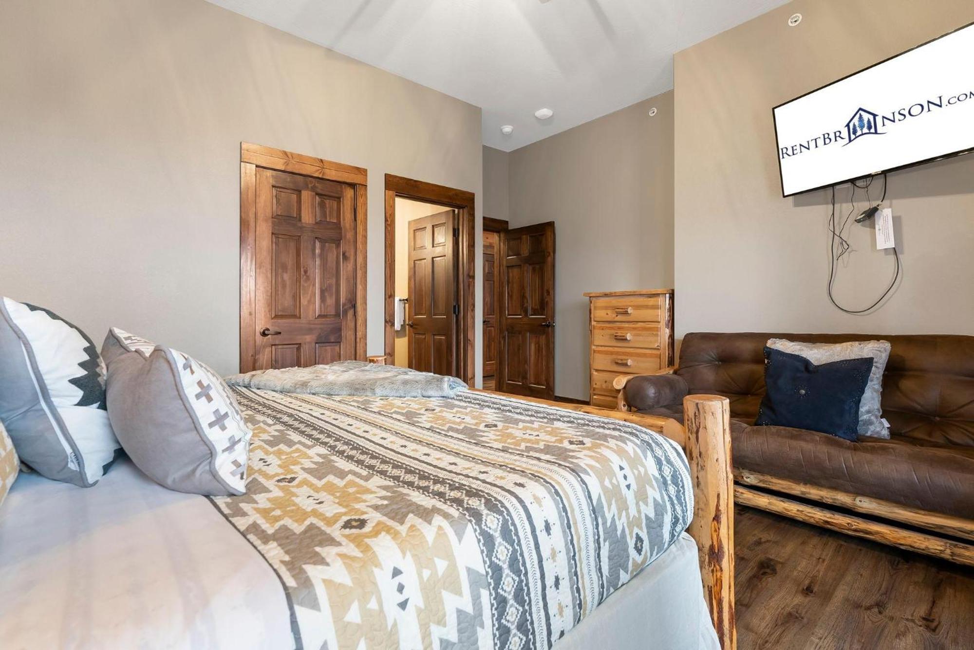 Chateau On The Cove Branson Bagian luar foto