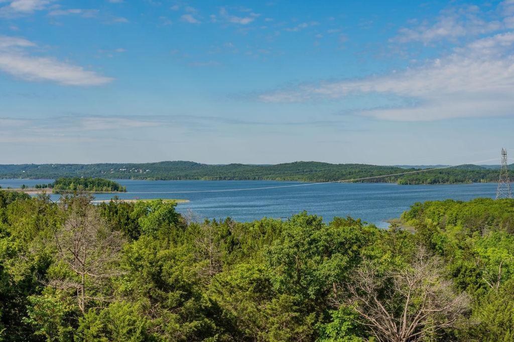 Chateau On The Cove Branson Bagian luar foto