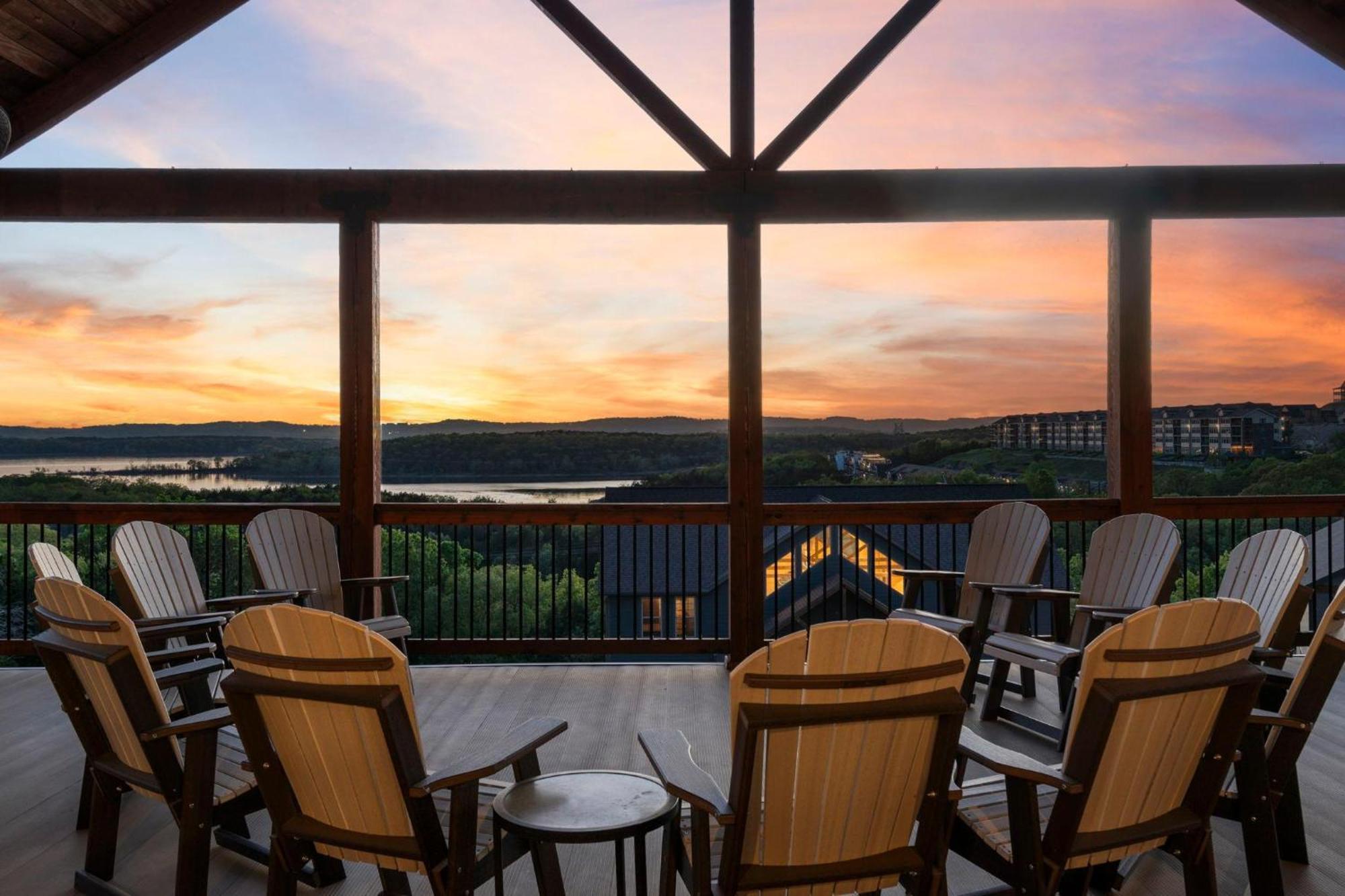 Chateau On The Cove Branson Bagian luar foto