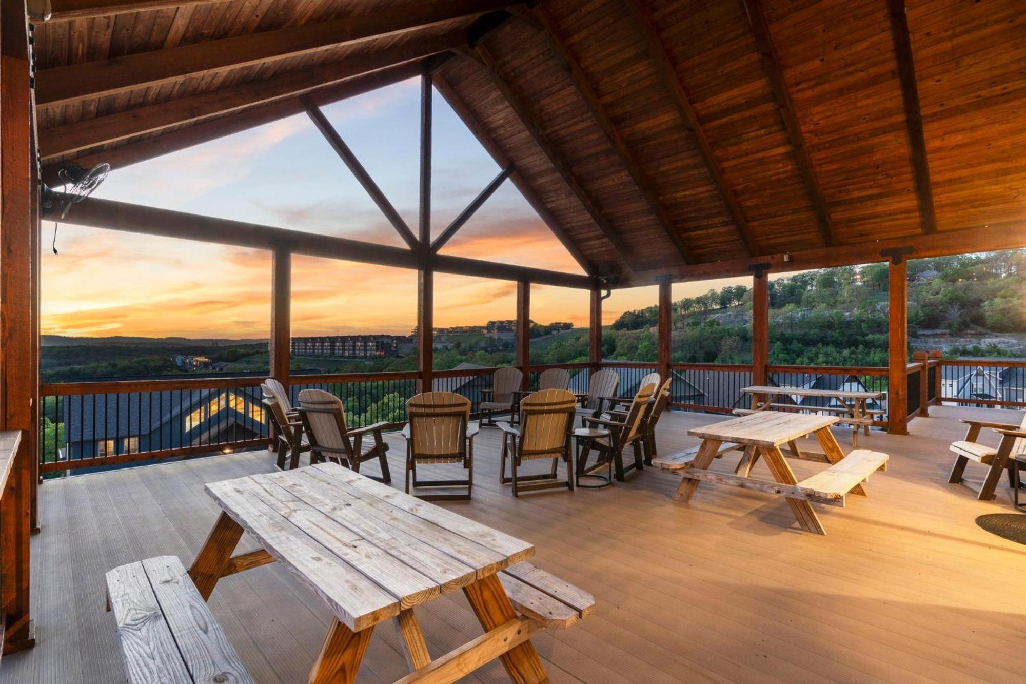 Chateau On The Cove Branson Bagian luar foto