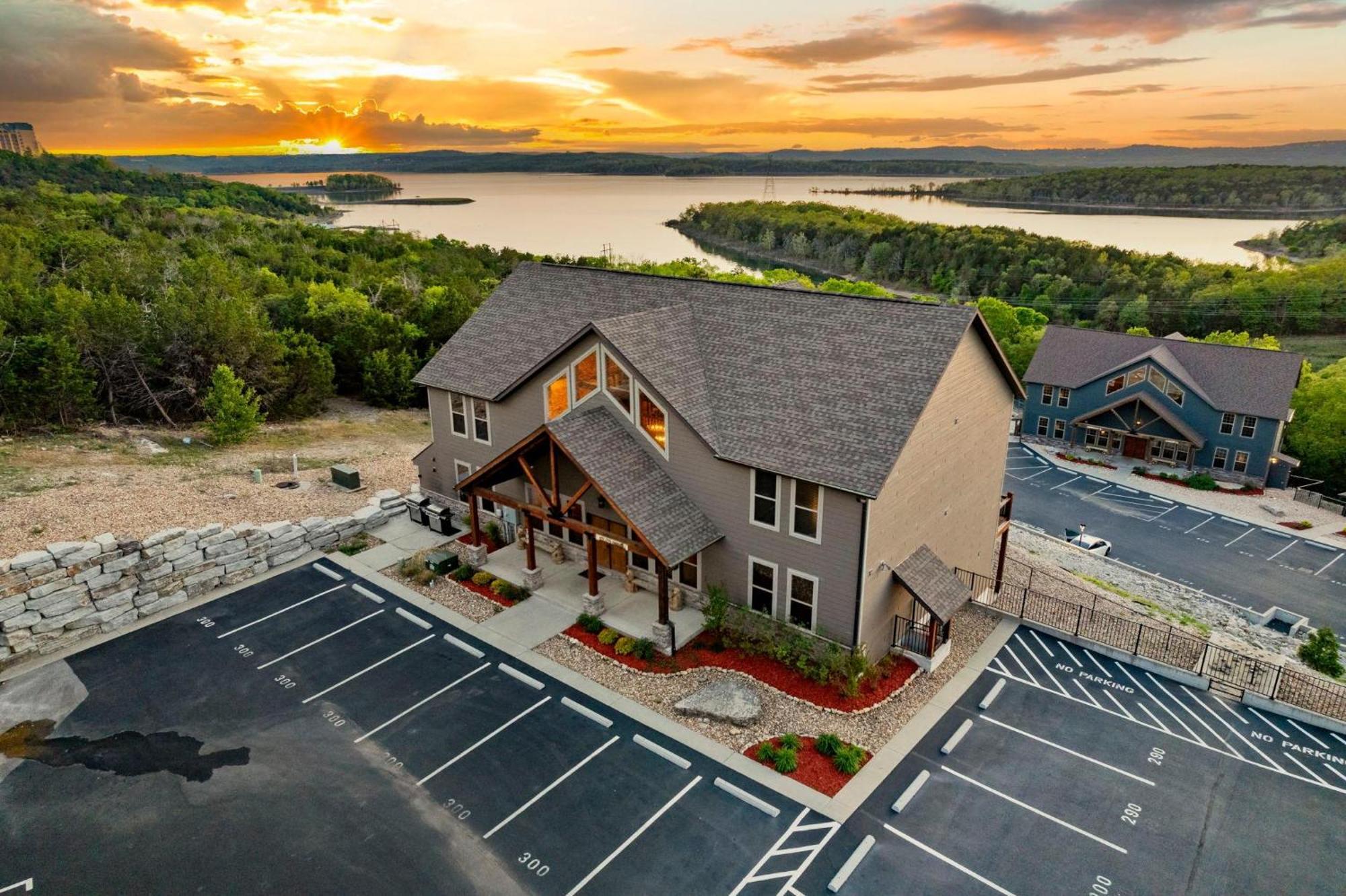 Chateau On The Cove Branson Bagian luar foto