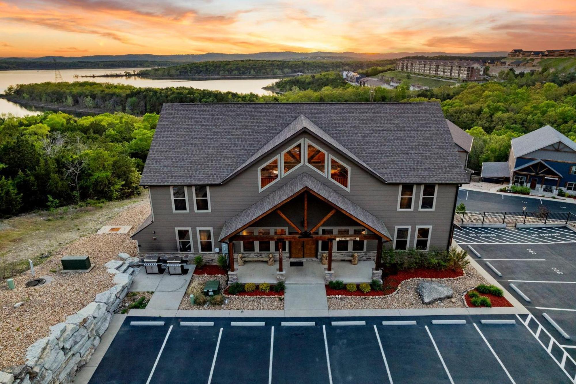 Chateau On The Cove Branson Bagian luar foto